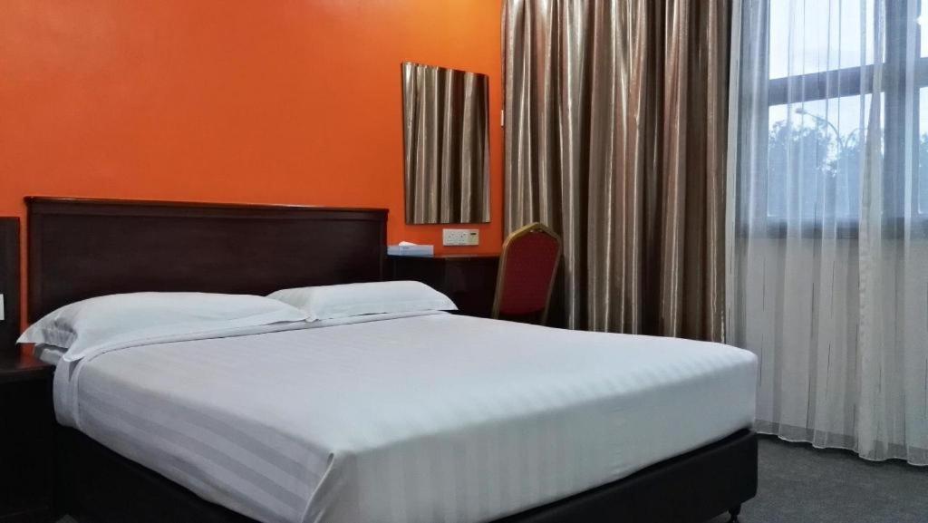 Id Hotel Segamat Extérieur photo