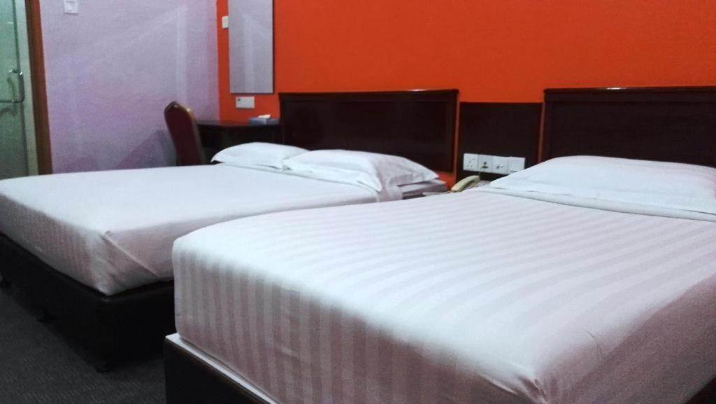 Id Hotel Segamat Extérieur photo