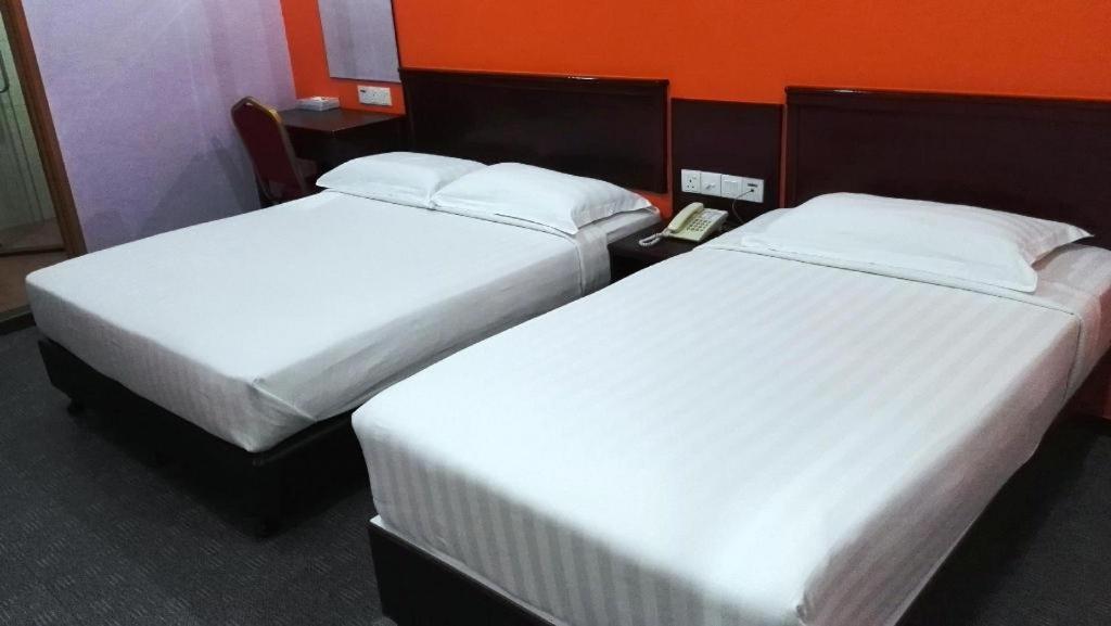 Id Hotel Segamat Extérieur photo